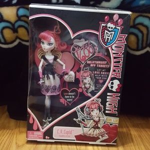 COPY - Monster High Doll